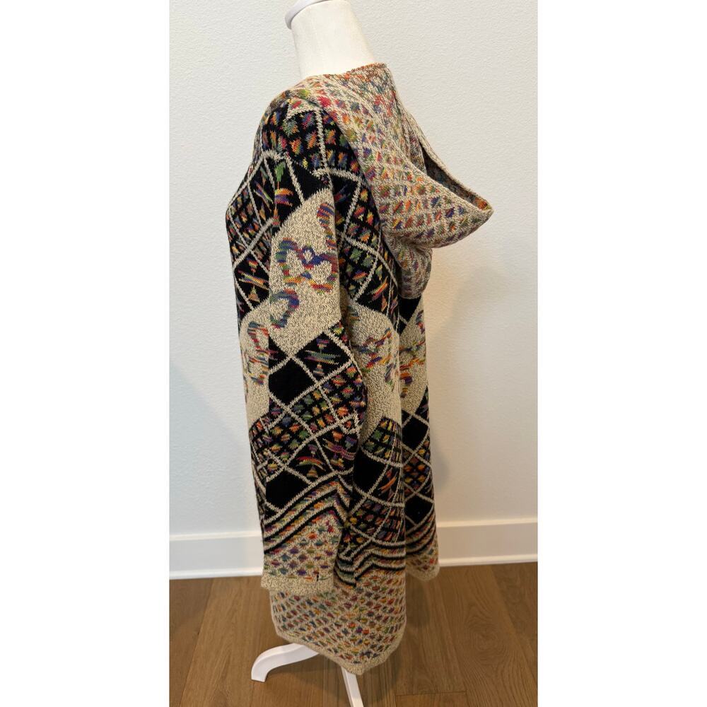 Elegant Black and Cream Hooded Cardigan - Picture 5 of 8